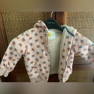 Boden girls pink zip hoodie fleece, excellent condition. Super cozy for fall!